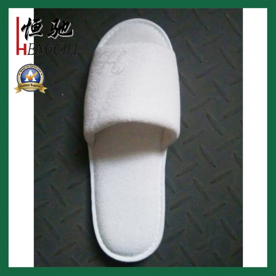 HC-8047 slipper